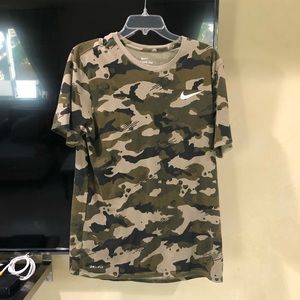 Men’s shirt